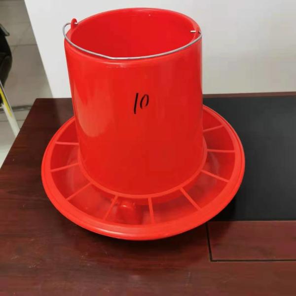Buy cheap Automatic 10kg Poultry Feeder Drinker In Red Color from wholesalers