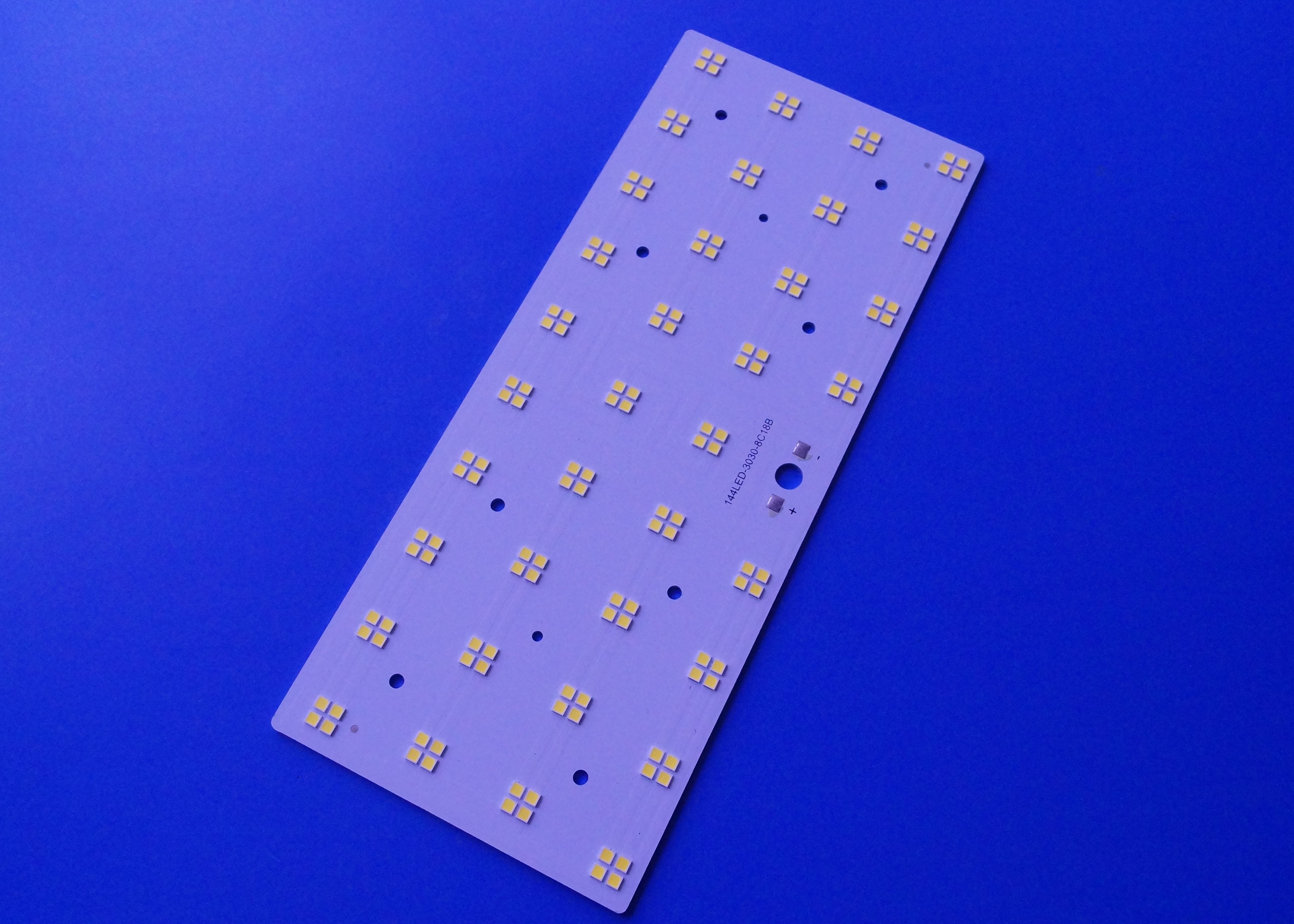 SMD 3030 TYPE III-S 253x120mm PC 36 Points Lens Module
