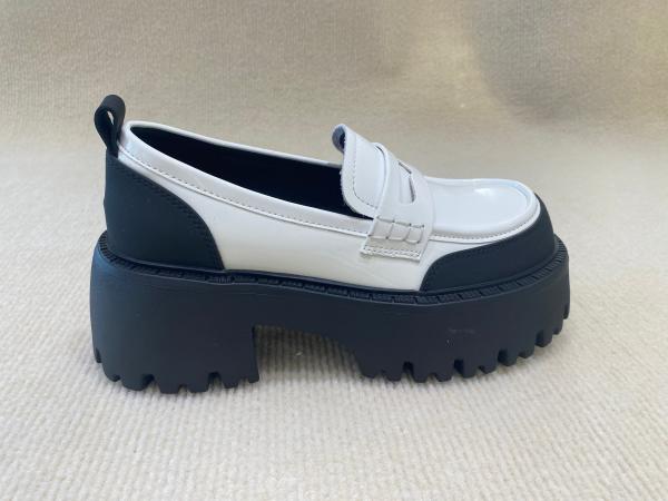 Buy cheap Black White Thick Sole Loafers Womens British Style Thick Soled Leather Loafers from wholesalers