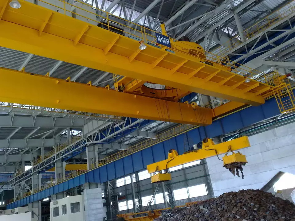 High Level Slewing Overhead Crane Telescopicel Ectromagnetic With Carrier Beam