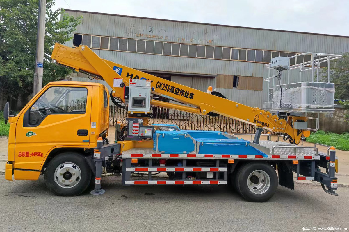 24m Truck Mounted Aerial Work Platform 4X2 Aerial Platform Truck