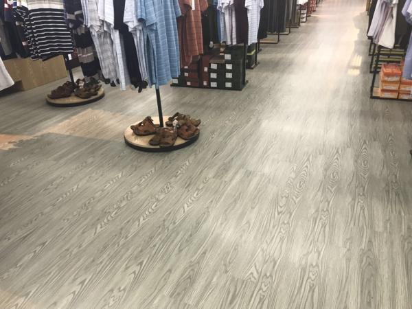Buy cheap 2mm LVT Flooring Slip Resistance Wood Grain Luxury Vinyl Plank Flooring Adhesive from wholesalers