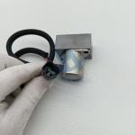 Solenoid Valve 702-21-57700 7022157700 for Komatsu PC200-8 PC220-8 PC300-8