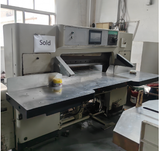 Japan's Top of 1150mm ITO Guillotine Paper Cutting Machine for Paper Plate Production