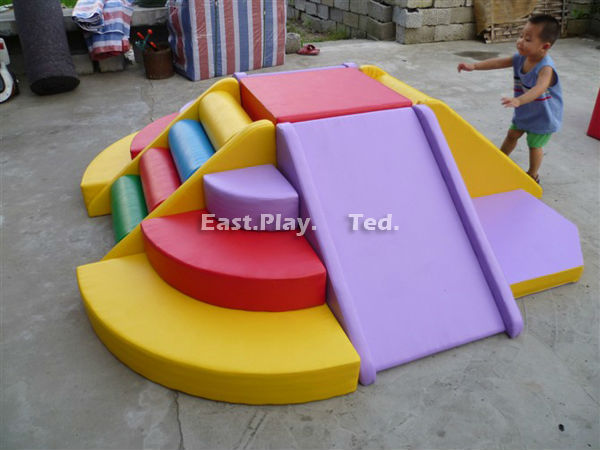 Hand Make Residential Soft Play Sponge , Kids Soft Mat PU Leather Material