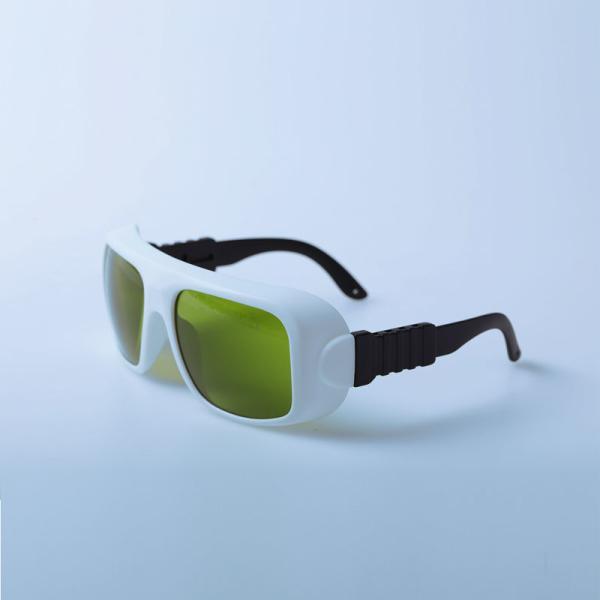 Buy cheap Alexandrite Diode Nd Yag Laser Safety Glasses 755nm 808nm 1064nm from wholesalers