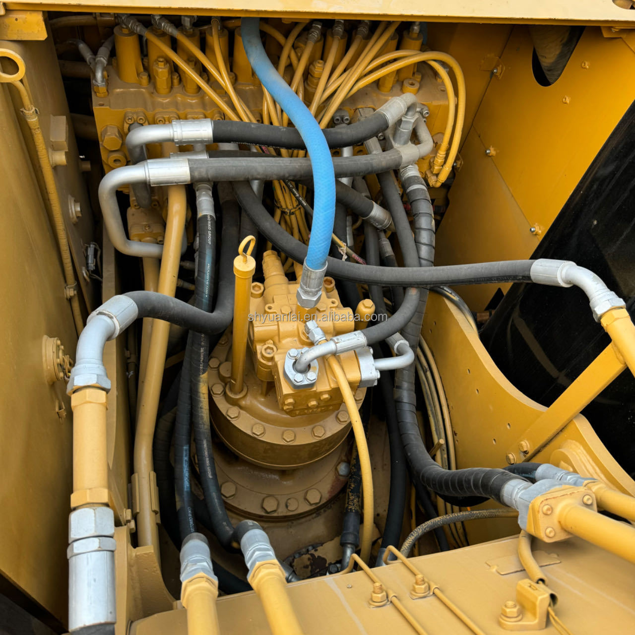 High Work Efficiency 20000 KG Second-Hand CAT320D2 Excavator with 0-2000 Working Hours
