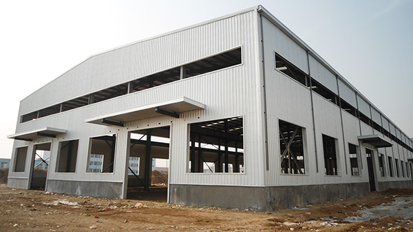 Wide Span Pre Engineered Building Anti rust Pre Fab Steel Buildings