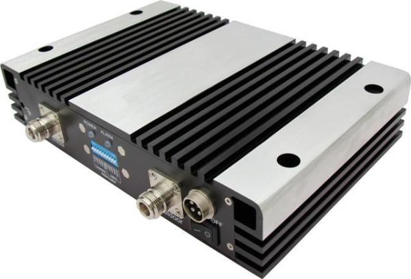 Buy cheap 20 DBM 500sqm Range Wide Band Repeater / GSM Wcdma Repeater Gain 70DB from wholesalers