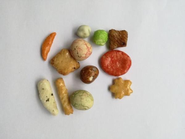 Buy cheap Halal Certificate Coated Peanuts Mixed Salted Spicy Rice Crackers Colorful Snacks from wholesalers