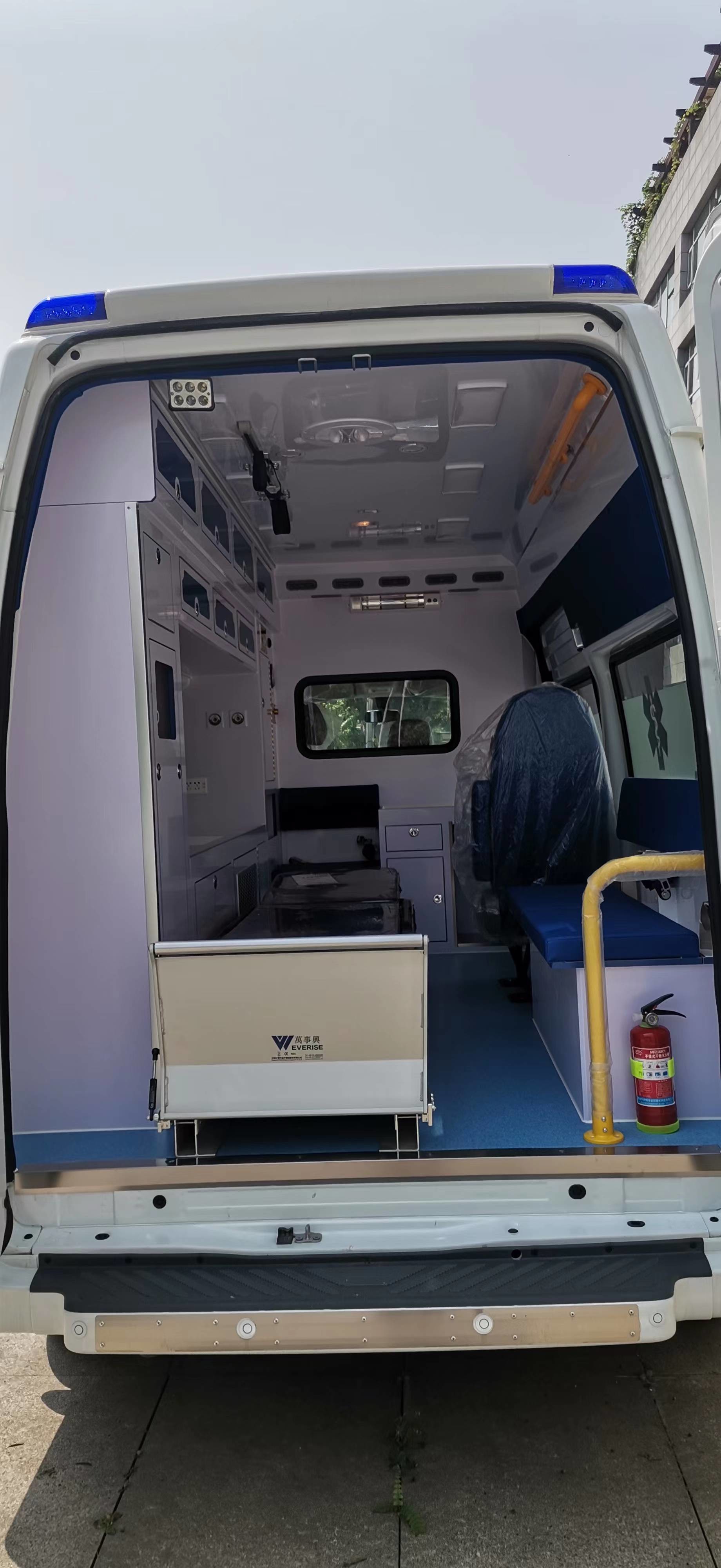 9 Seats Medical Emergency Ambulance Ford Transit Custom