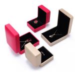 Custom Logo Dark Blue Hanhong Leather LED Jewelry Box with Light and Silk Screen