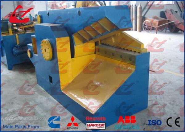 Quality Q43-2000 Hydraulic Metal Alligator Shears For Cutting Steel Pipes Aluminum Profiles Steel Bars for sale