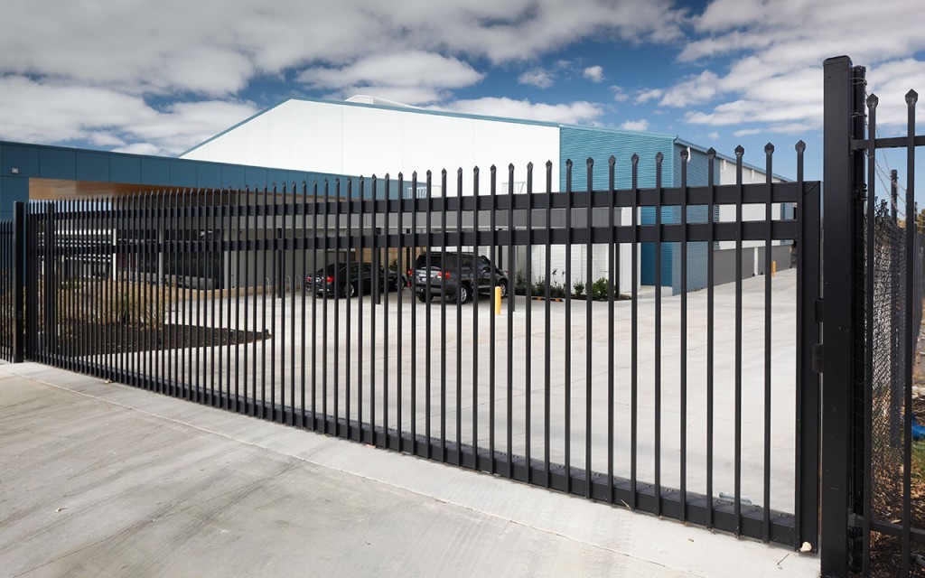 2019 Black Steel Yard Garden Fence 2100x2400mmm Galvanized