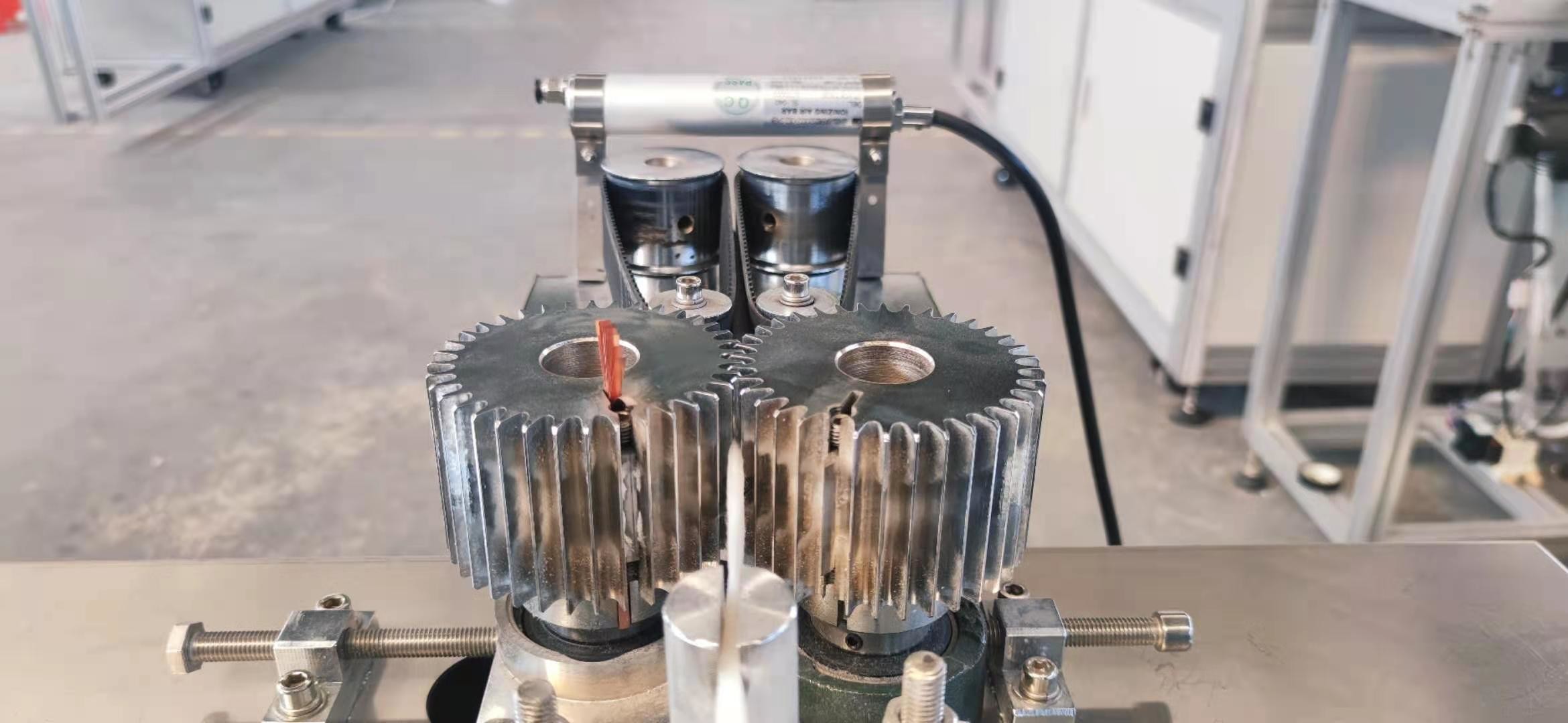 Has Details Video Full Automatic High Speed Disposable Bouffant Cap Making Machine