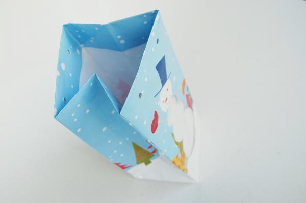 Buy cheap Duplex Art Coated Branded Paper Bags Cardboard Kraft Shopping With Handles from wholesalers