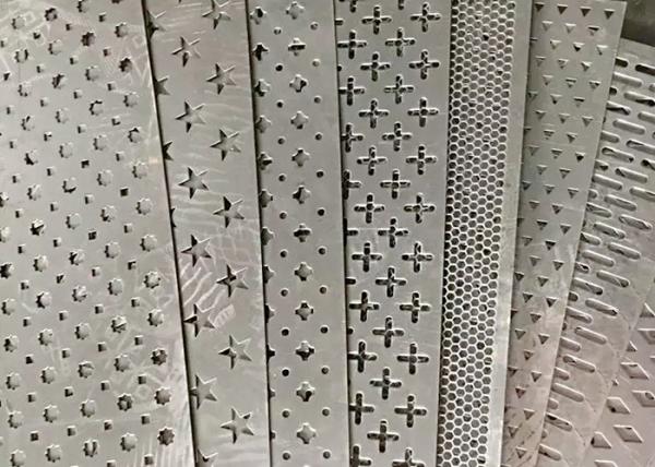 Buy cheap Various Shapes 304 Stainless Steel Perforated Plates Building Walls Customized 0.5mm-20mm from wholesalers
