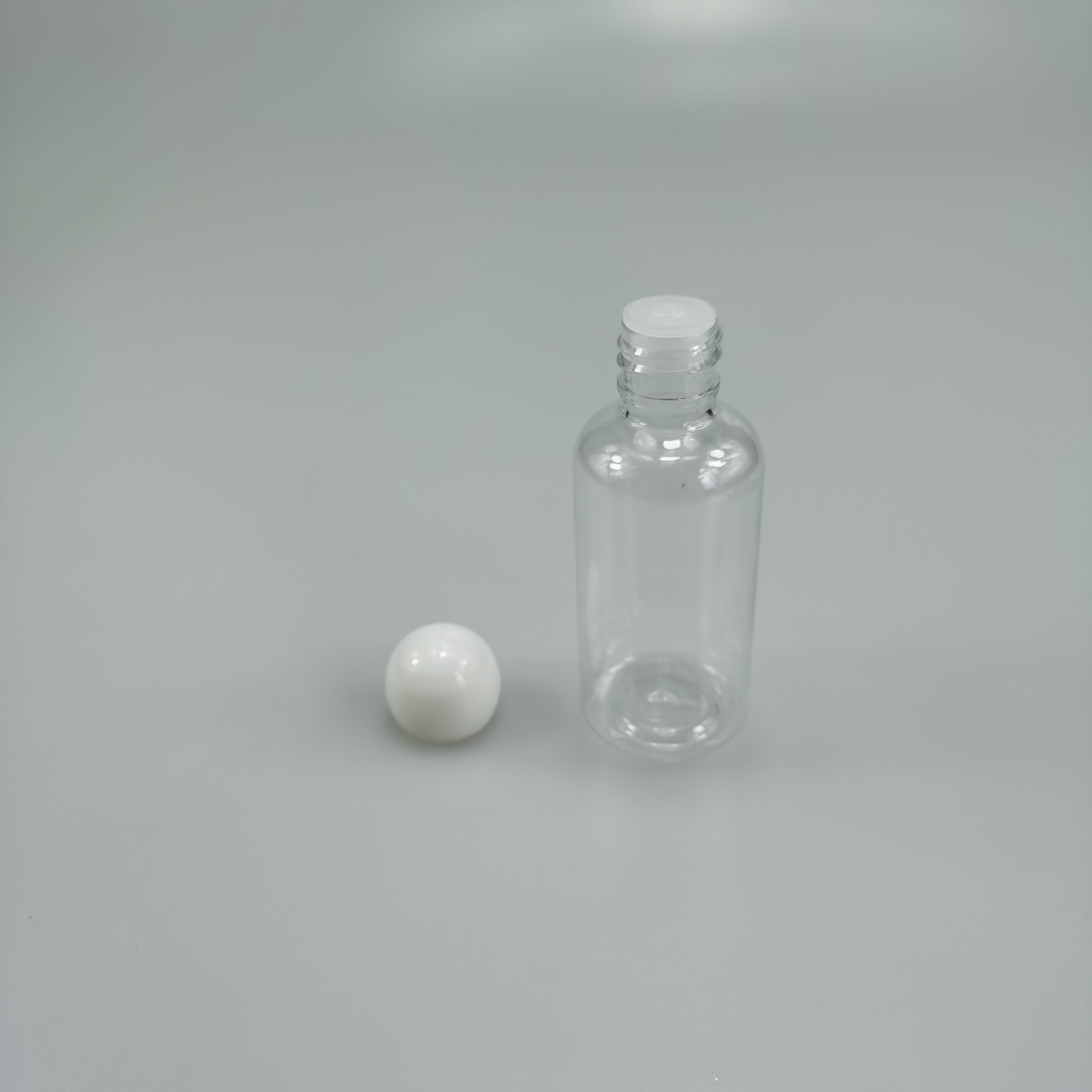 Leak-Proof Travel Bottles Set for Toiletries Sealing Type PUMP SPRAYER Body Material PET