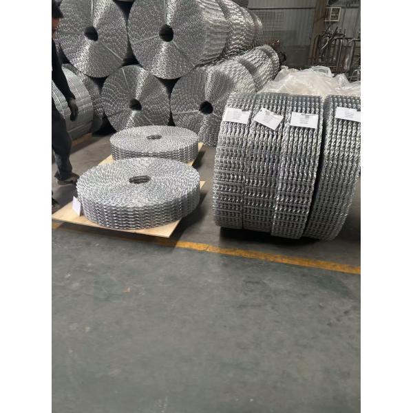 Six Lines Galvanized Pipeline Welded Mesh / Pipeline Coating Mesh