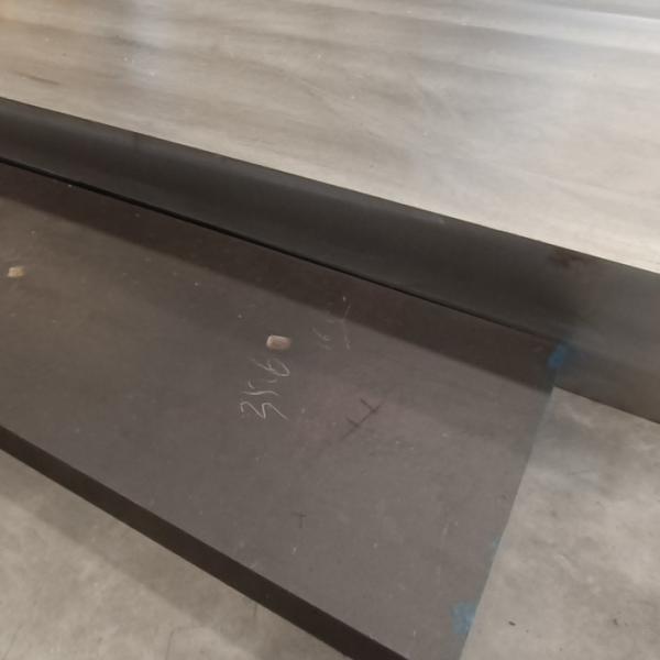Buy cheap 18-2Mn Alloy Steel Flat Bar Grinding Surface from wholesalers