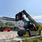 Cummins Engine Extended Boom Forklift High Operation Safety With Claw CE