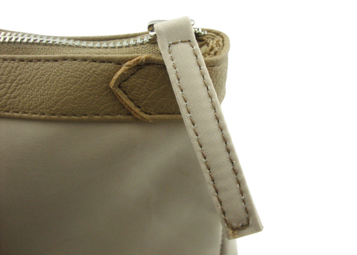 Durable Microfiber Material Travel Cosmetic Bag White Color For Airline Trip