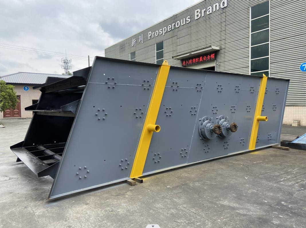Vibrating Screens Aggregate Screening For Effective Screening With 7.2m2 Screen Area