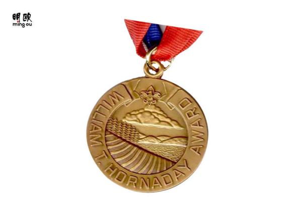 Gold Brass Medals 3D Embossed Desgin , Metal Style childrens sports medals