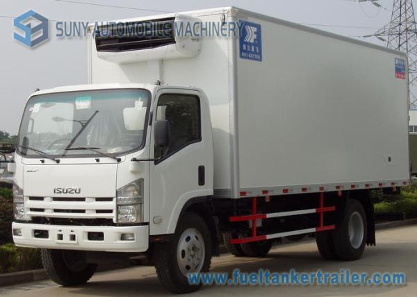 Buy cheap ISUZU 4 X 2 Refrigerator Van Truck 8000KG White 6 Wheelers Refrigerator Van Truck from wholesalers