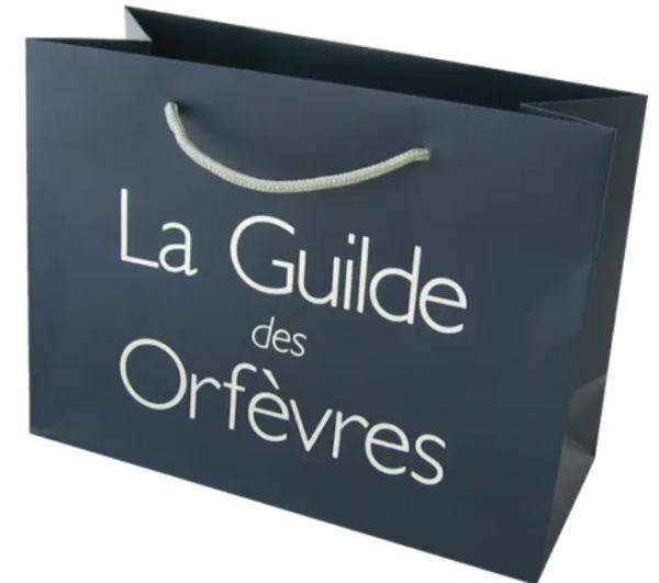 Buy cheap Luxury Reusable Shopping Bag Customized Christmas Packaging Gift Bags Kraft Paper Bags from wholesalers