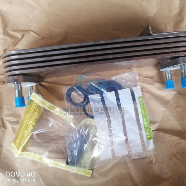 VH1571OE0031 Oil Cooler Assy Excavator J05e engine Parts For sk200-8 Sk210lc-8