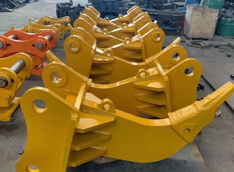 Doosan DX340-DX380 Excavator Ripper Attachment In Soil Ground