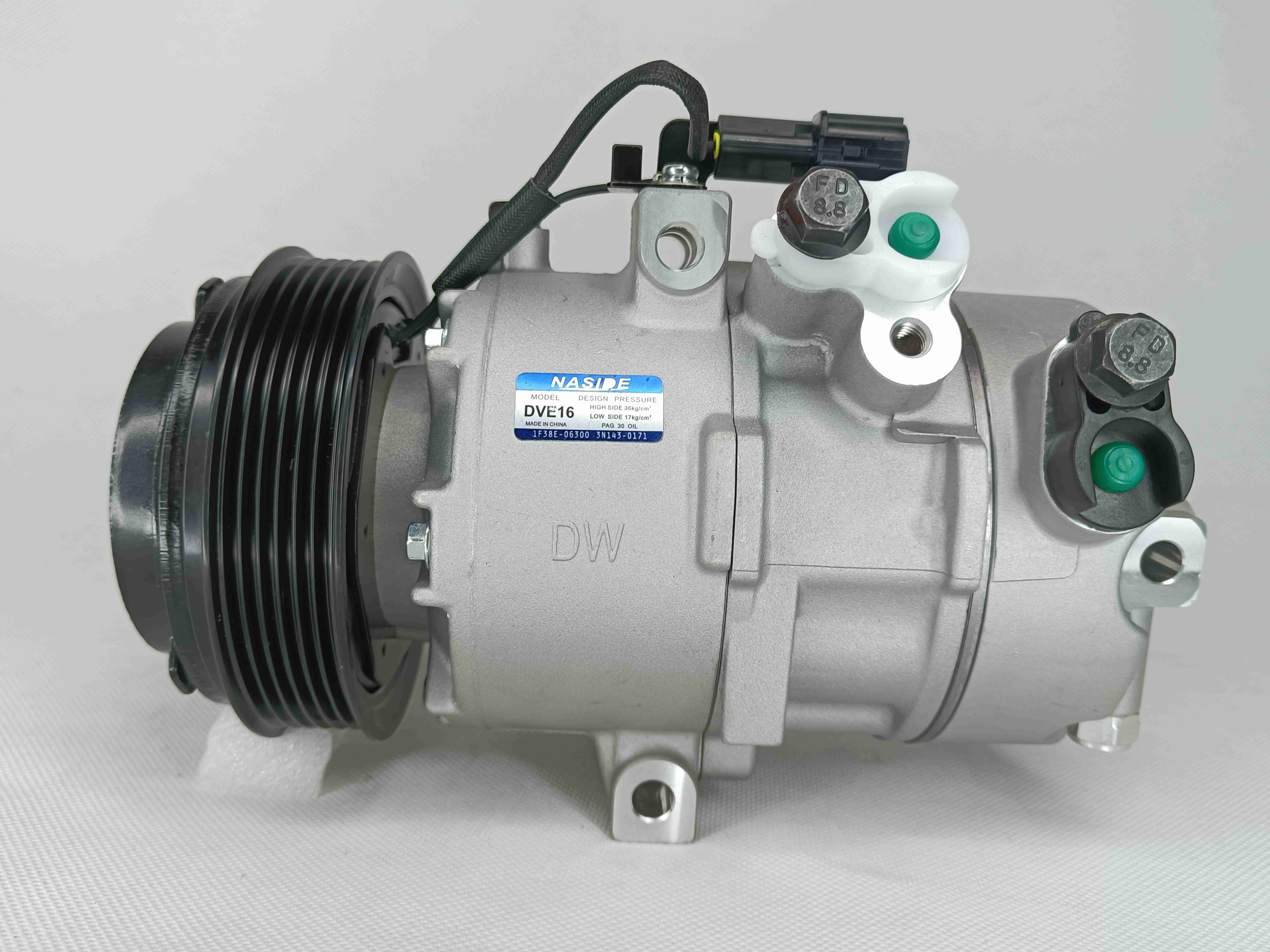 Auto Ac Conditioning Compressor For Kia Sportage2.0 OEM 977014T000