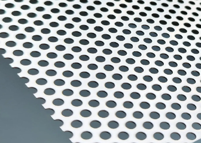 Galvanized Perforated Wire Mesh Custom Sizes For Ventilation Industrial Fencing