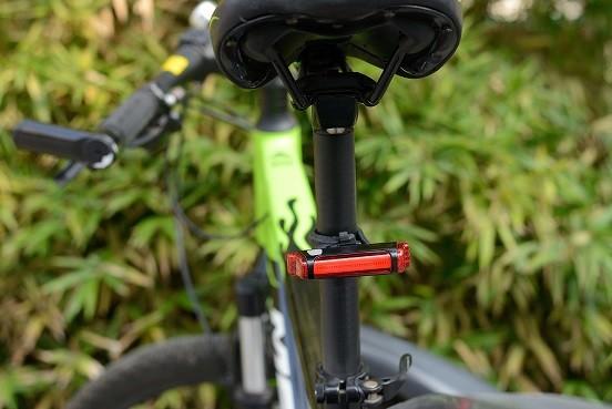 Buy cheap 81x19x30mm Bright Spokes LED Bike Wheel Lights 20lm Hub from wholesalers