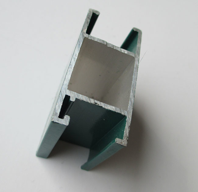 Small Size Green Powder Coated Aluminum Door Profiles For Outdoor Installation