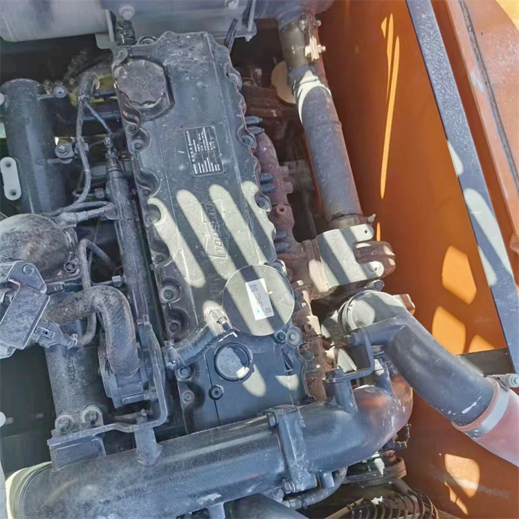 Korea Health Condition Used Doosan 220 Excavator 22ton in Shanghai Earth-moving Machinery