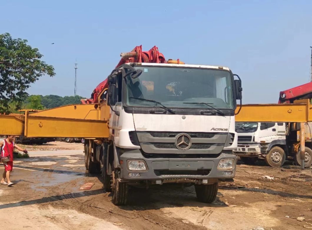Used Second Hand Concrete Pump Schwing Putzmeister 49m on Benz