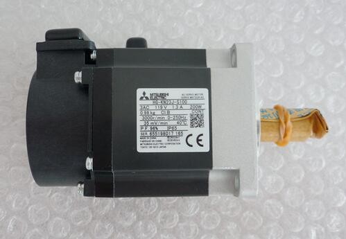 Mitsubishi Servo Motor HG-KN23J-S100 MR-JE Series 3-phase 200 VAC to 240 VAC Original adn New