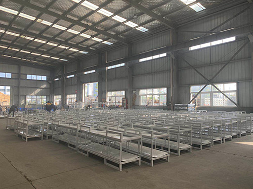 Customized Color Portable Stacking Racks With 1000kg Load Capacity And 200mm Wheel Diameter