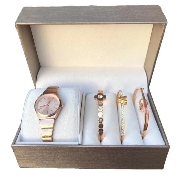 Buy cheap FSC Recyclable Shiny Velvet Watch Packaging Box from wholesalers