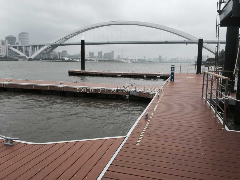 Anti-Slip Synthetic Teak PVC Boat Deck in Teak or Grey for 25m/Roll Length