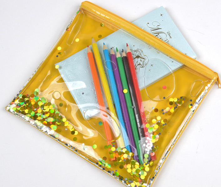 Promotional Clear PVC Plastic Gift Bags , Decorative Floating Glitter Pouch