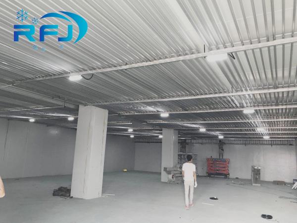 Buy cheap CE Walk In Freezer Room Refrigeration Chamber Industrial Fridge Freezer System from wholesalers