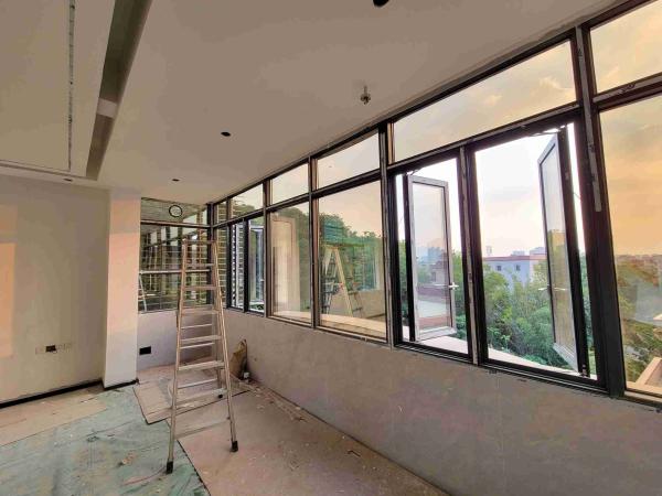 Glass Thickness 4mm-12mm Aluminum Casement Windows Anodized / Powder Coated /
