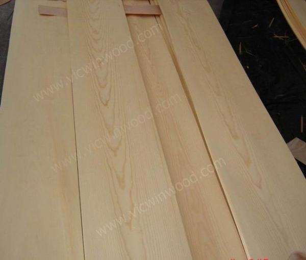 Buy cheap Sliced Cut Natural Clear Pine Wood Veneer Sheet from wholesalers