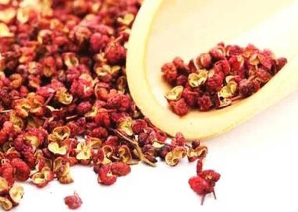 Buy cheap Premium Natural Food Seasoning Sichuan Pepper / Zanthoxylum Bungeanum Maxim from wholesalers
