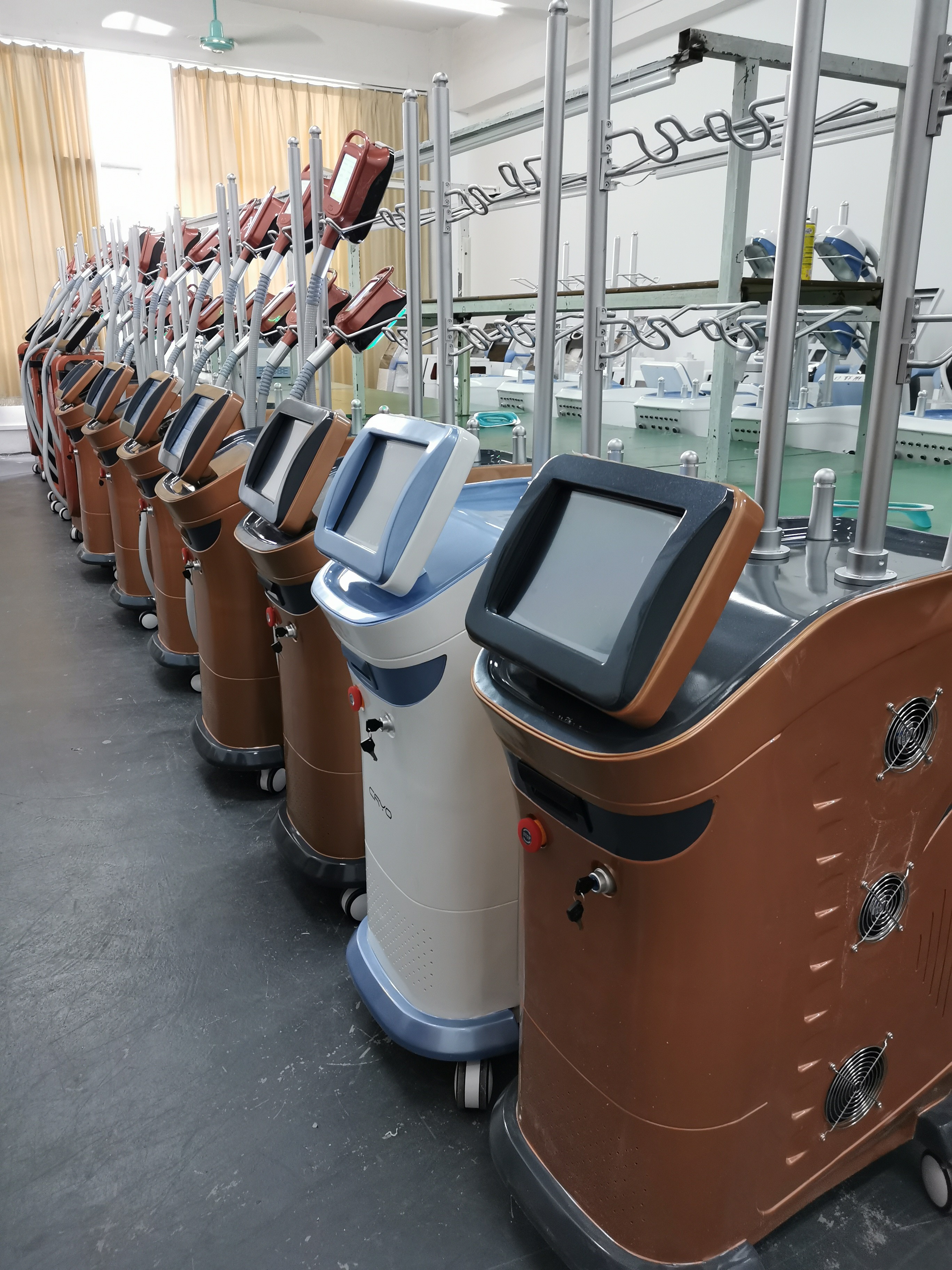 360 Cryolipolysis Slimming Machine RF Vacuum Cavitation Beauty Salon Instrument
