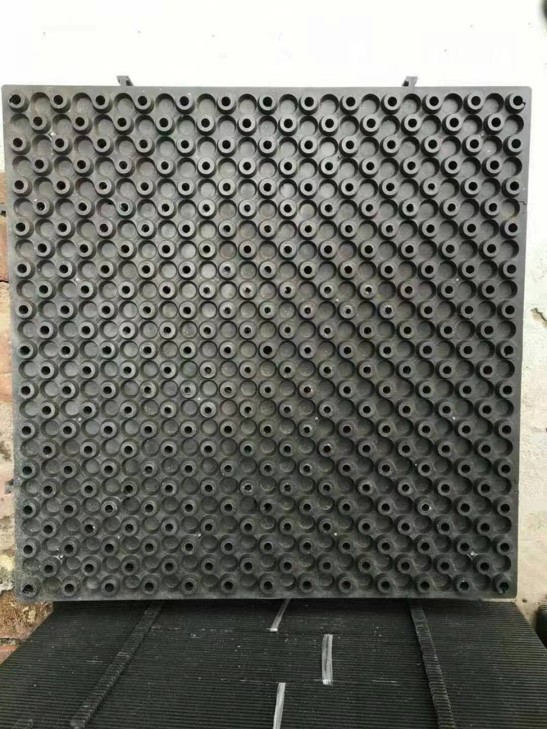 PE Core Material Concave Convex Water Storage and Drainage Board for Roof Construction