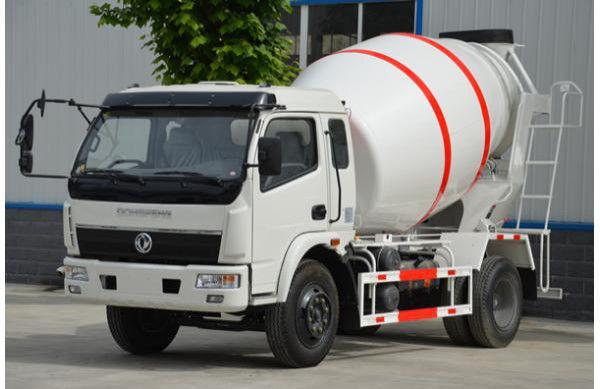 Buy cheap 1+2 Seats Special Purpose Vehicles Dongfeng Used Concrete Mixer Trucks from wholesalers